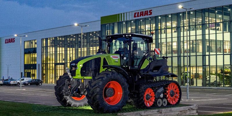 NAOS collaborated with CLAAS to supply furniture & solutions