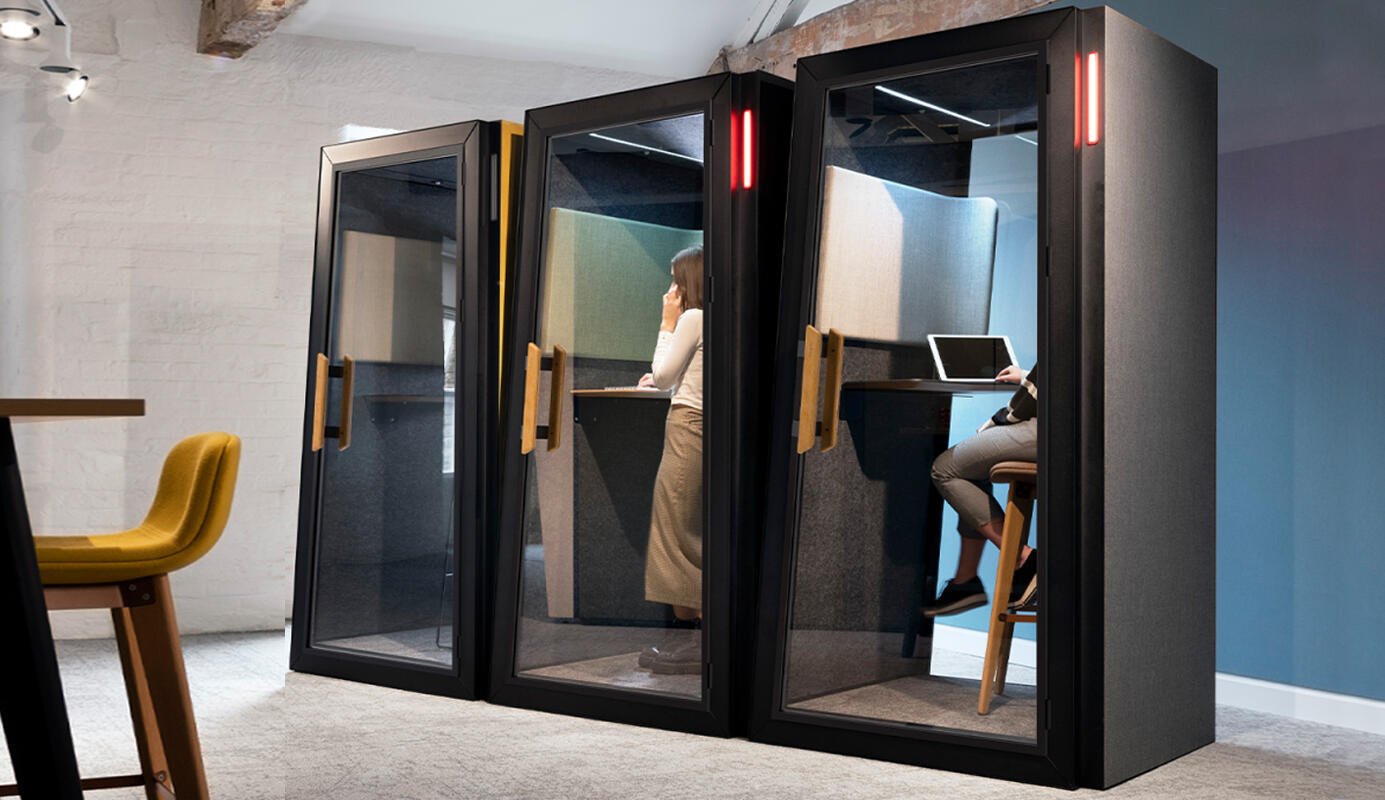 pods and booths for offices from NAOS